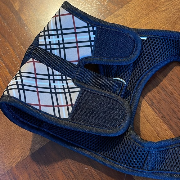 NEVER USED RC PETS - PATTERNED STEP IN CIRQUE HARNESS - TAN TARTAN - SIZE SMALL - Picture 5 of 8